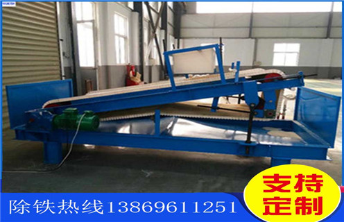 江(jiang)蘇平闆磁選機(jī)優(you)點